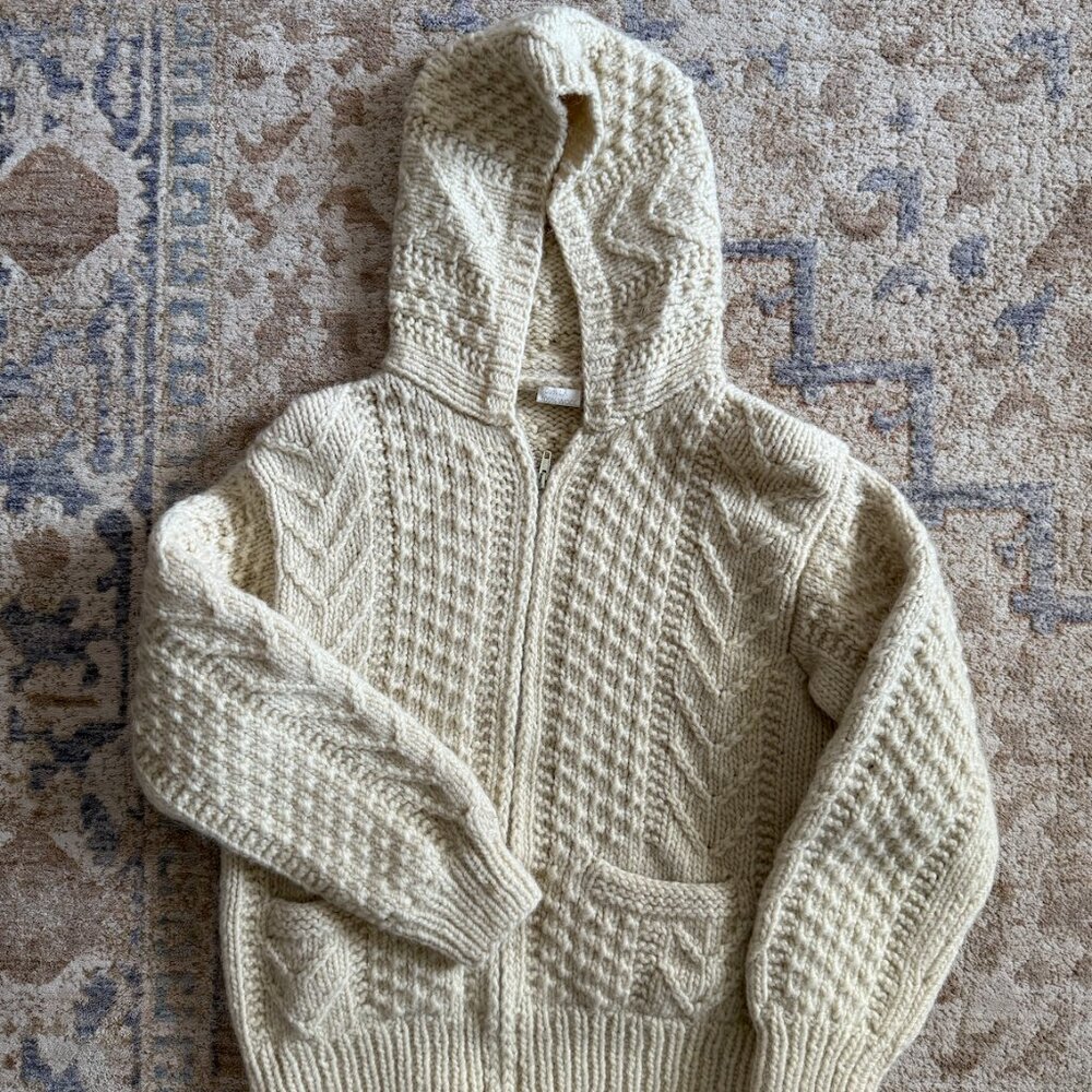 VINTAGE 100% WOOL CABLE KNIT HOODIE - Picture 1 of 4